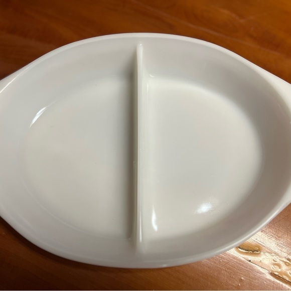 PYREX 1965 Floral Divided Dish Tangerine Vintage - Picture 7 of 7